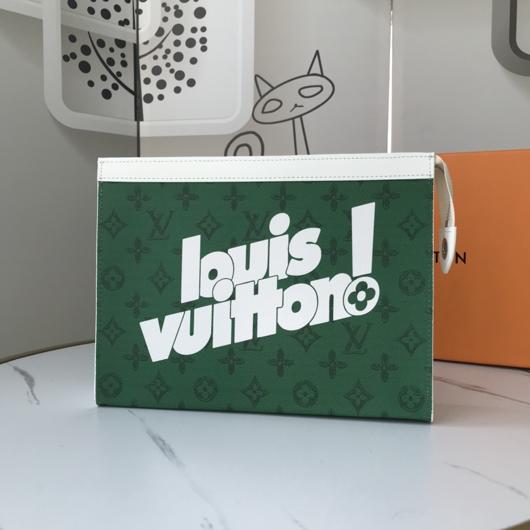 Shop Louis Vuitton MONOGRAM Pochette Voyage Mm (M30420, M30423) by  mizutamadot