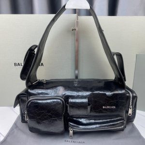 Superbusy Xs Sling Bag Patent Leather