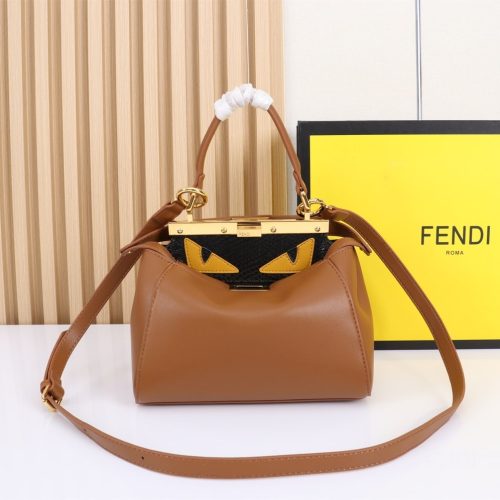 Iconic Peekaboo ISeeU Petite Small (11)